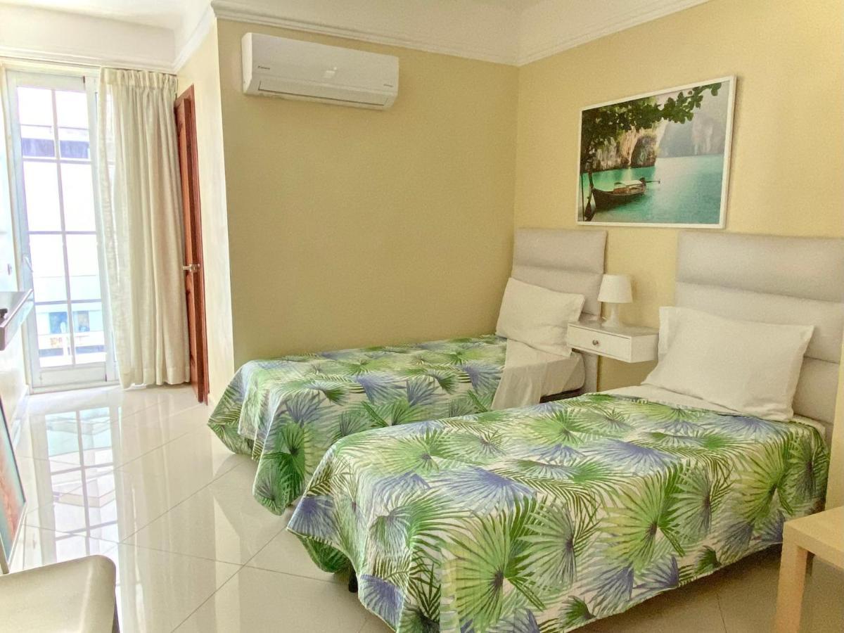 Hotel Shakey Santo Domingo Exterior photo